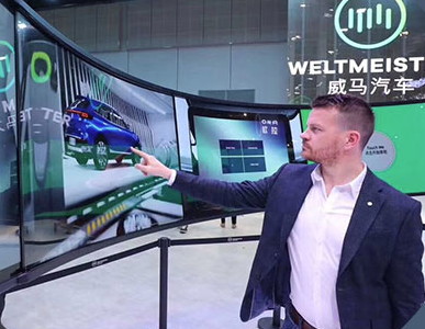 會議大尺寸拼接觸摸屏的特點是什么？