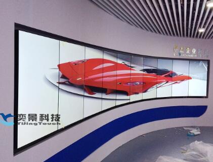 定制拼接觸摸屏有哪些優勢